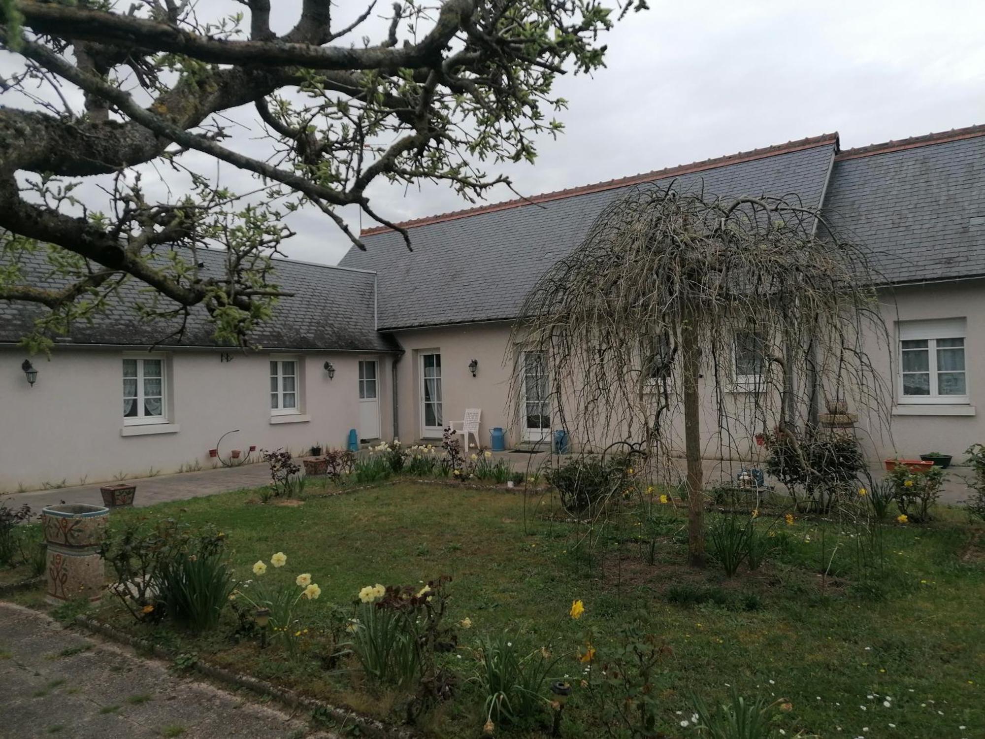 Le Clos Des Roses Civray-de-Touraine Exteriör bild